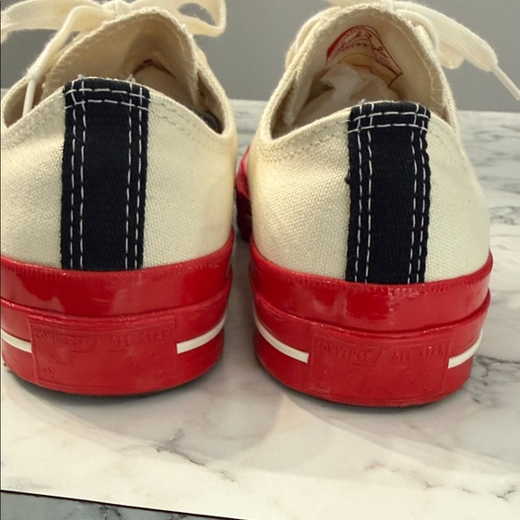 Converse Unisex Cream and Red Heart Chuck Taylor - Picture 6 of 8